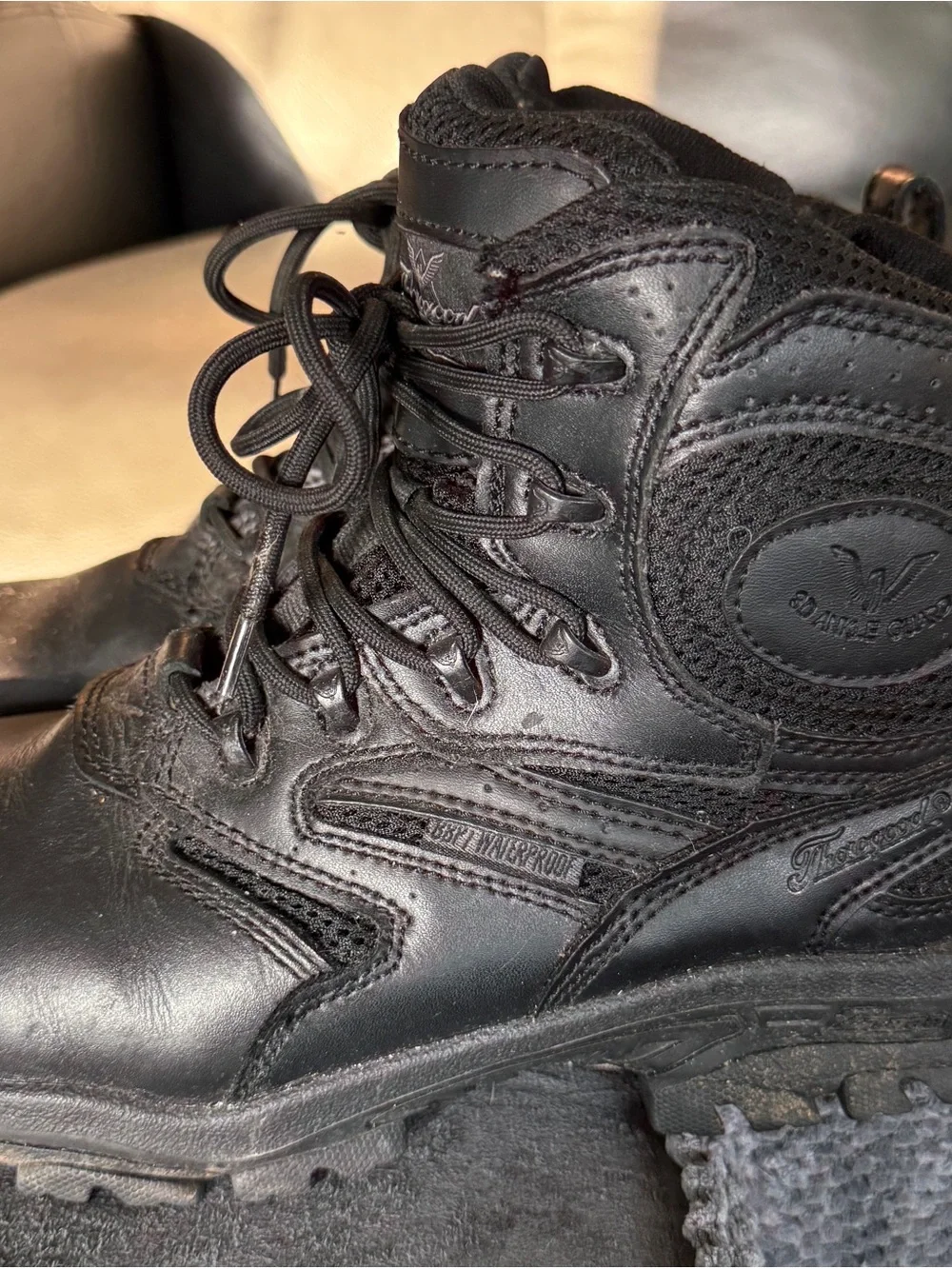 Men's Black Waterproof Tactical Boots - Thorogood Size 7 Zip Up